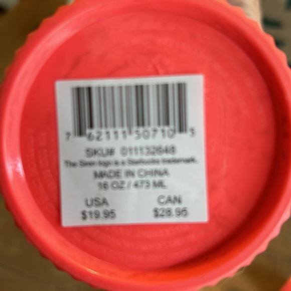 Brand New Starbucks gift bundle - Picture 5 of 5